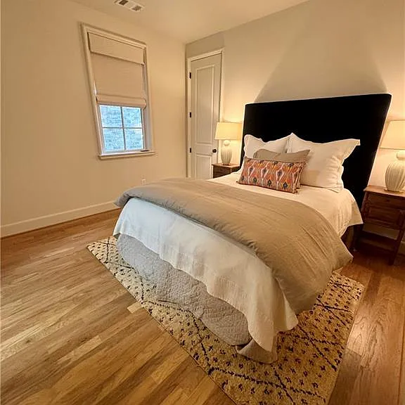 81 Delmont Dr NE — Photo 9