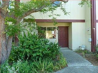 1st image of 166 Harbor Oaks Cir