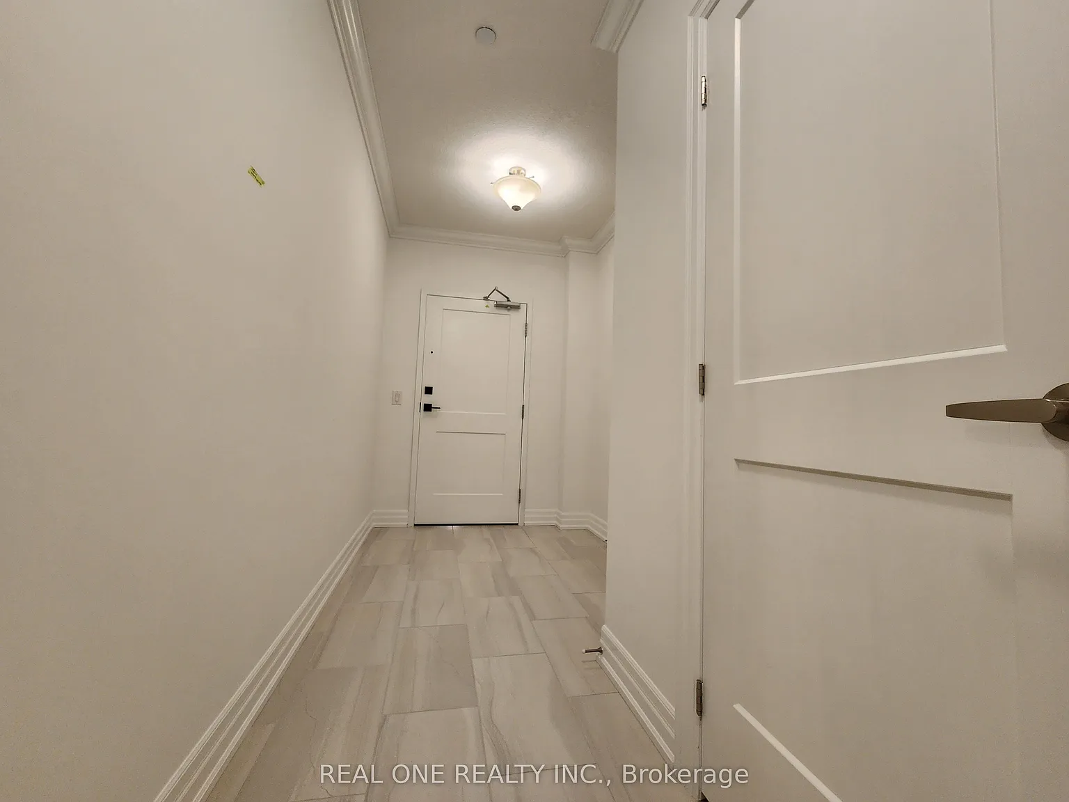3 bed, $2,988 — Photo 3