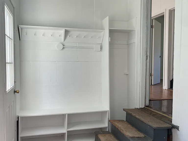 1012 Dove St — Photo 5
