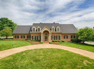 7300 Parliament Dr, Knoxville, TN 37919