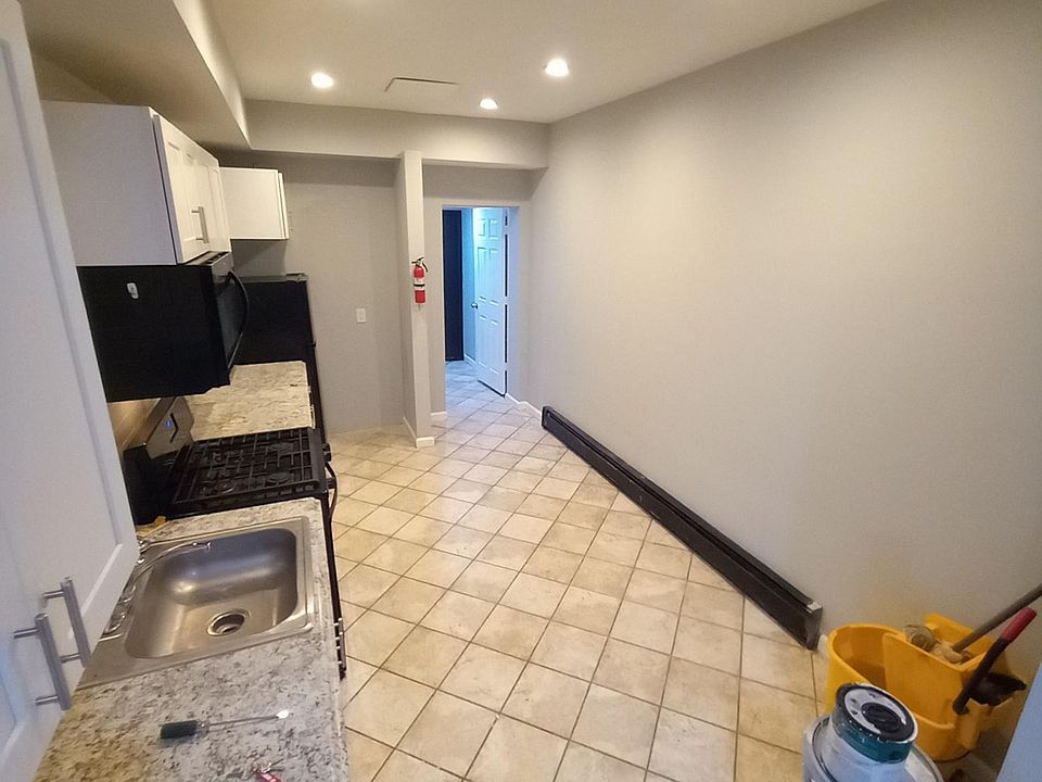 2nd image of 644 Stuyvesant Ave #1A
