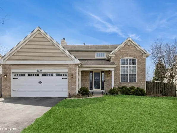 5524 McKenzie Dr, Lake In The Hills, IL 60156