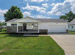 306 S Main St, Williamsport, OH 43164