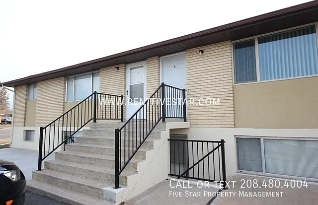 1011 Deon Dr #10