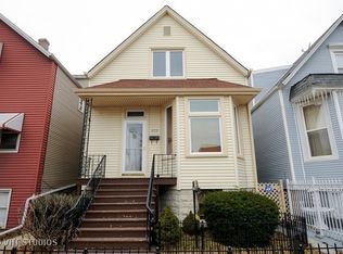 3344 N Whipple St, Chicago, IL