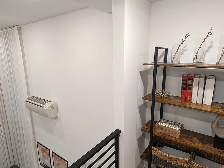2616 E Yesler Way — Photo 13