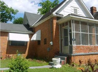 561 Rosa L Parks Ave, Montgomery, AL 36104