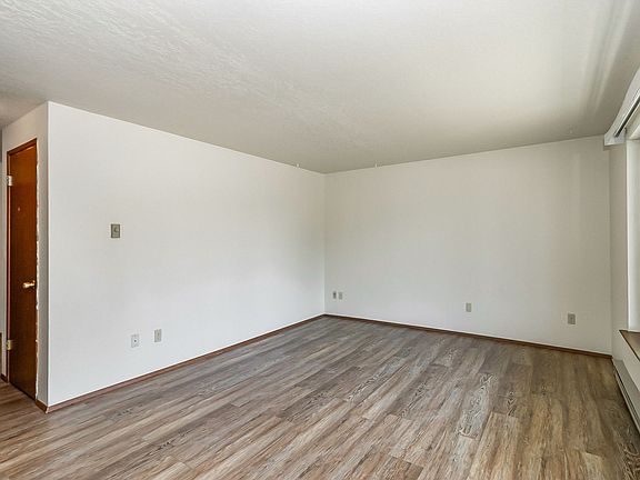 4th image of 4823 80th St NE #2
