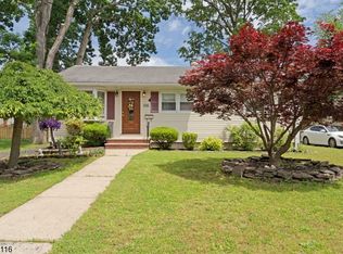 126 2nd St, Middlesex, NJ 08846