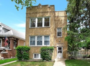 5442 N Ludlam Ave, Chicago, IL 60630
