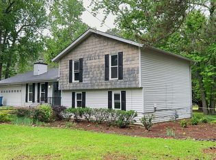 3946 Glenaire Ct, Duluth, GA 30096