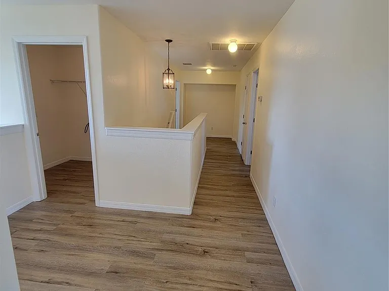 8448 Adele Rd — Photo 11