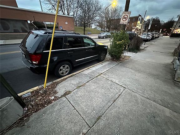 5th image of 516 N 2nd St