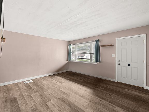 4th image of 7309 SW 14th St