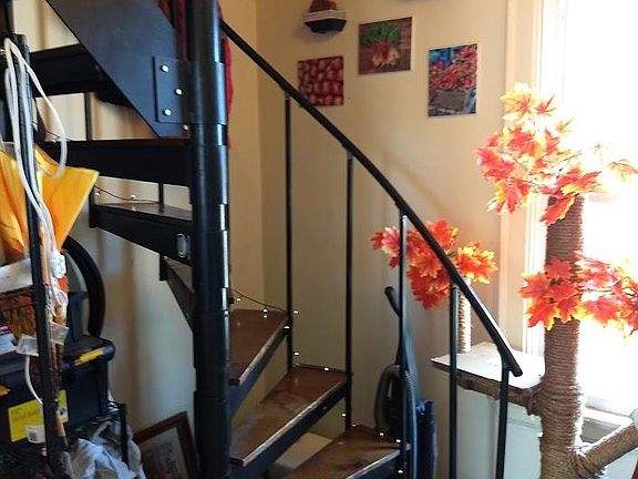 4th image of 1817 N Humboldt Ave APT 4