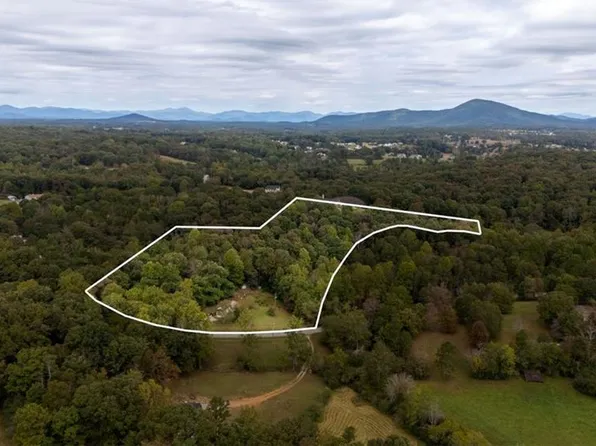 5352 Wild Smith Rd #1, Gainesville, GA 30506