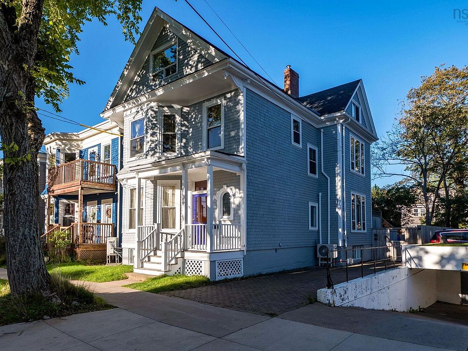 1st image of 1531 Lemarchant St