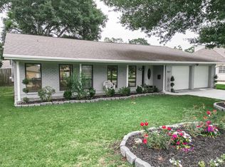 307 Shirleen Dr, Seabrook, TX 77586