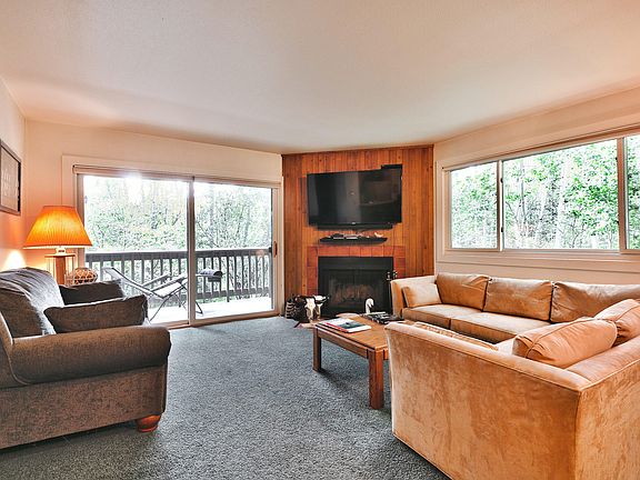 3rd image of 405 Silver King Dr #143