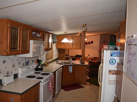 4th image of 2354 Dillon Dr