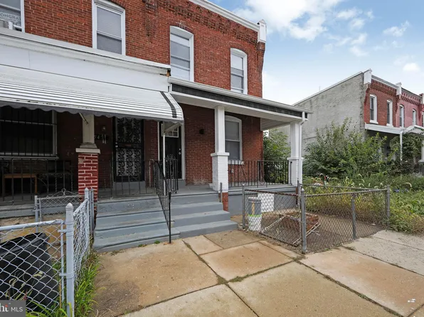 5449 Delancey St, Philadelphia, PA 19143
