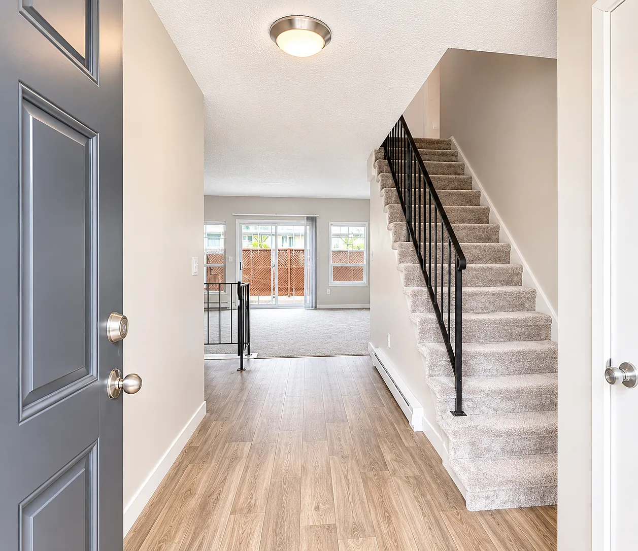 Canby Gardens Townhomes — Photo 2