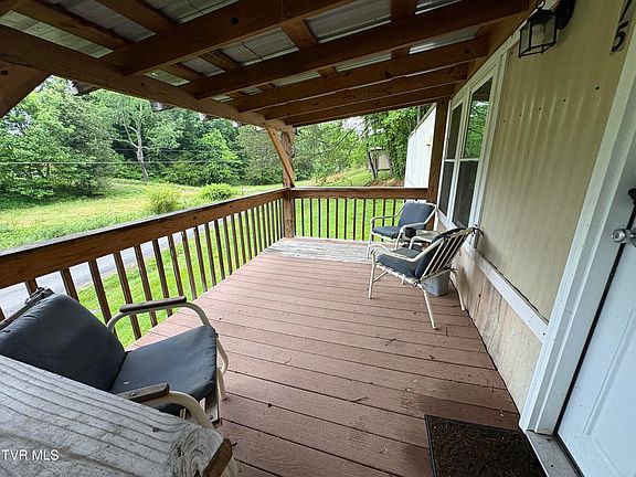 3rd image of 175 Union Chapel Rd