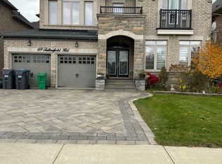 69 Fallowfield Rd, Brampton, ON L6X 0X1