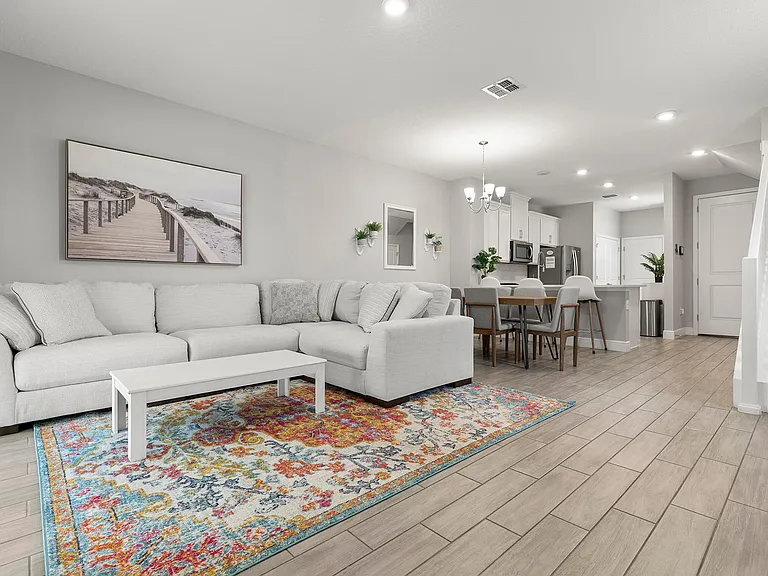5270 Neil Dr — Photo 8
