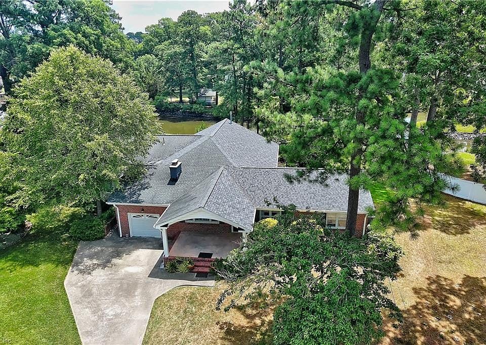 1st image of 107 Trilby Ct