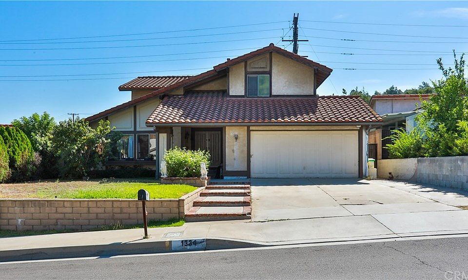 1st image of 1334 Glenthorpe Dr