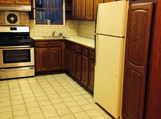2231 33rd St, Astoria, NY 11105