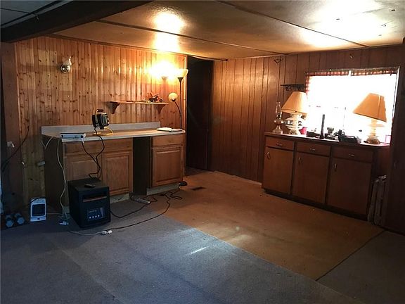 3rd image of 2081 McCann Dr