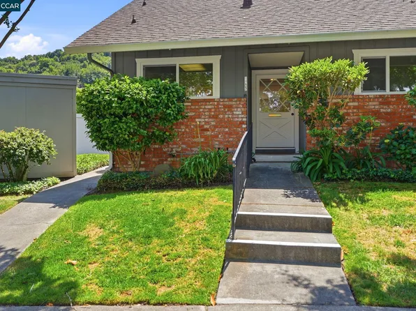143 Miramonte Dr, Moraga, CA 94556