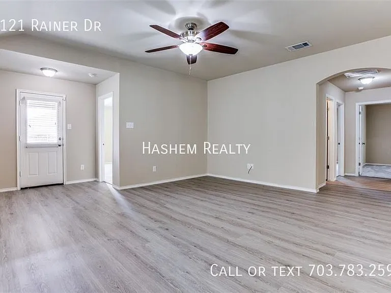 1121 Rainer Dr — Photo 7