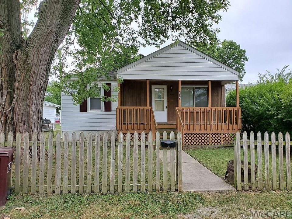 2nd image of 4 House Package