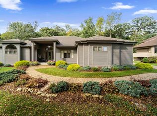 2899 Forest Ln, Madison, WI 53711
