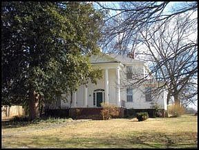 1st image of 206 Indiana Ave