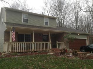 1018 Middle Ground Rd SW, Pataskala, OH 43062