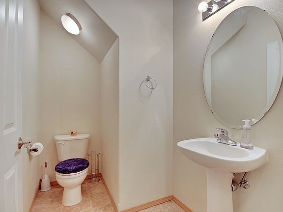 5th image of 9928 187th Street Ct E