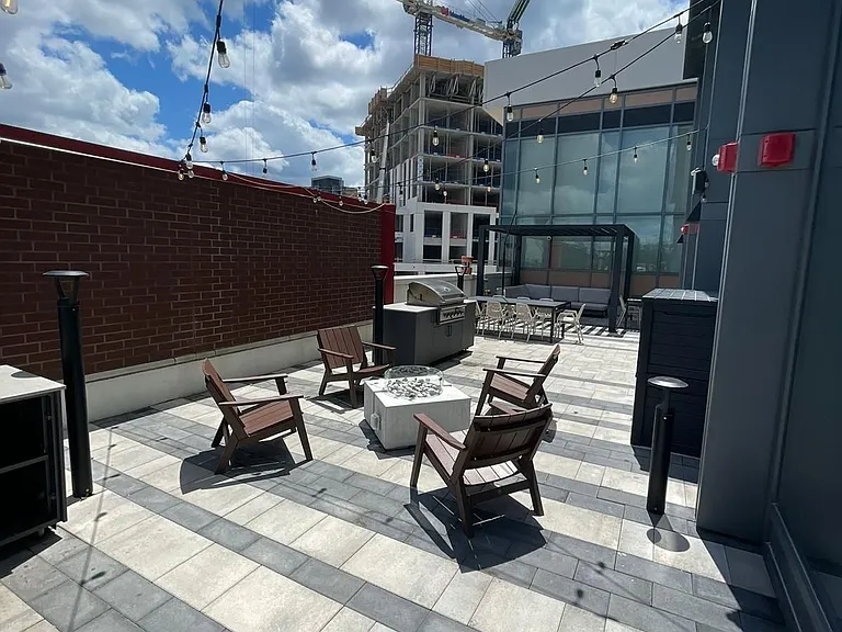 5 Wellington St S #605 — Photo 34