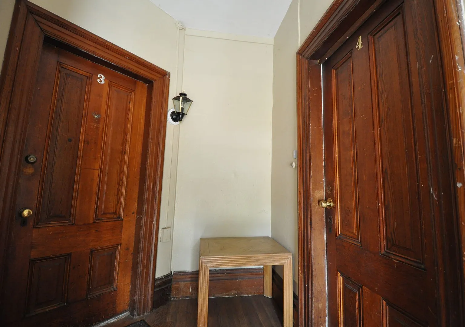 306-308 — Photo 2