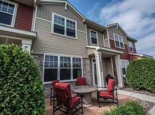 3307 Hazel Trl UNIT E, Woodbury, MN 55129