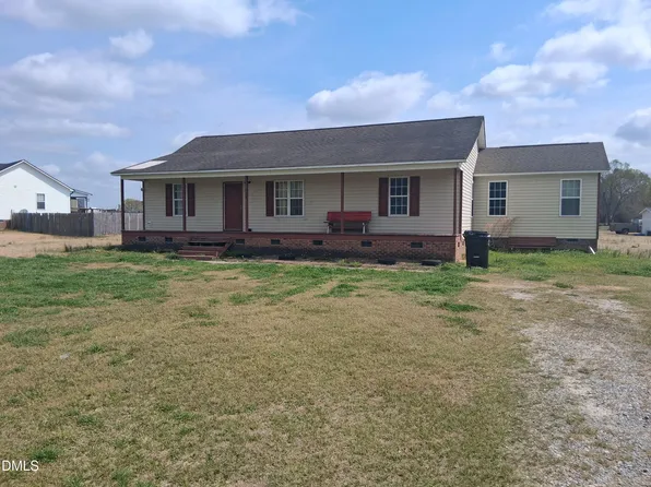 179 Patricia Dr, Smithfield, NC 27577