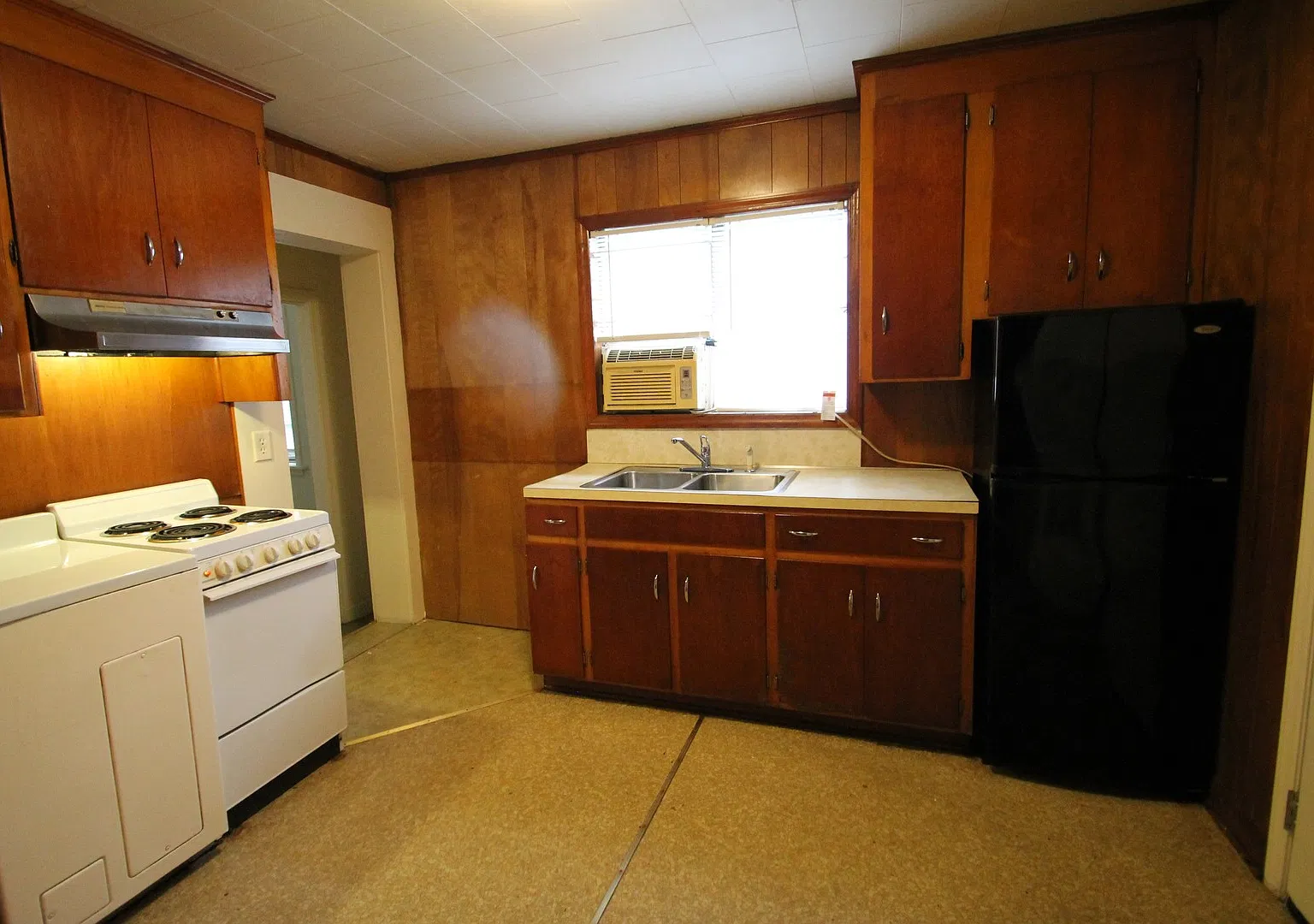 Exclusively Offered by Muse Realty, LLC — Photo 3