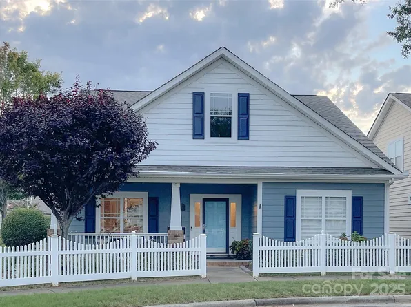 1003 Phar Lap Dr, Indian Trail, NC 28079