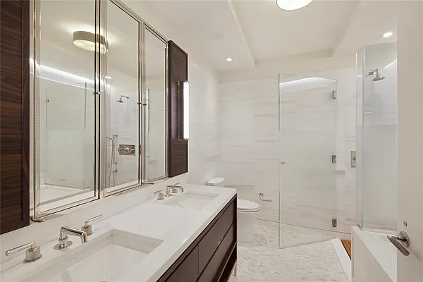 Rented by Douglas Elliman | media 20