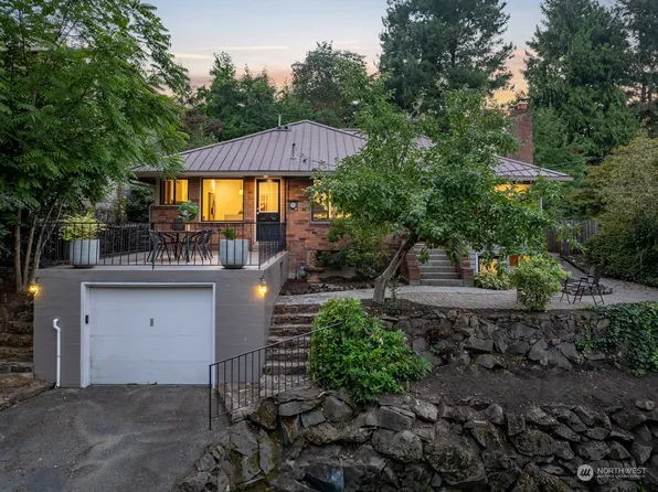 12331 23rd Avenue NE, Seattle, WA 98125