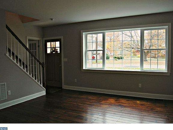 2nd image of 2120 Delaview Ave